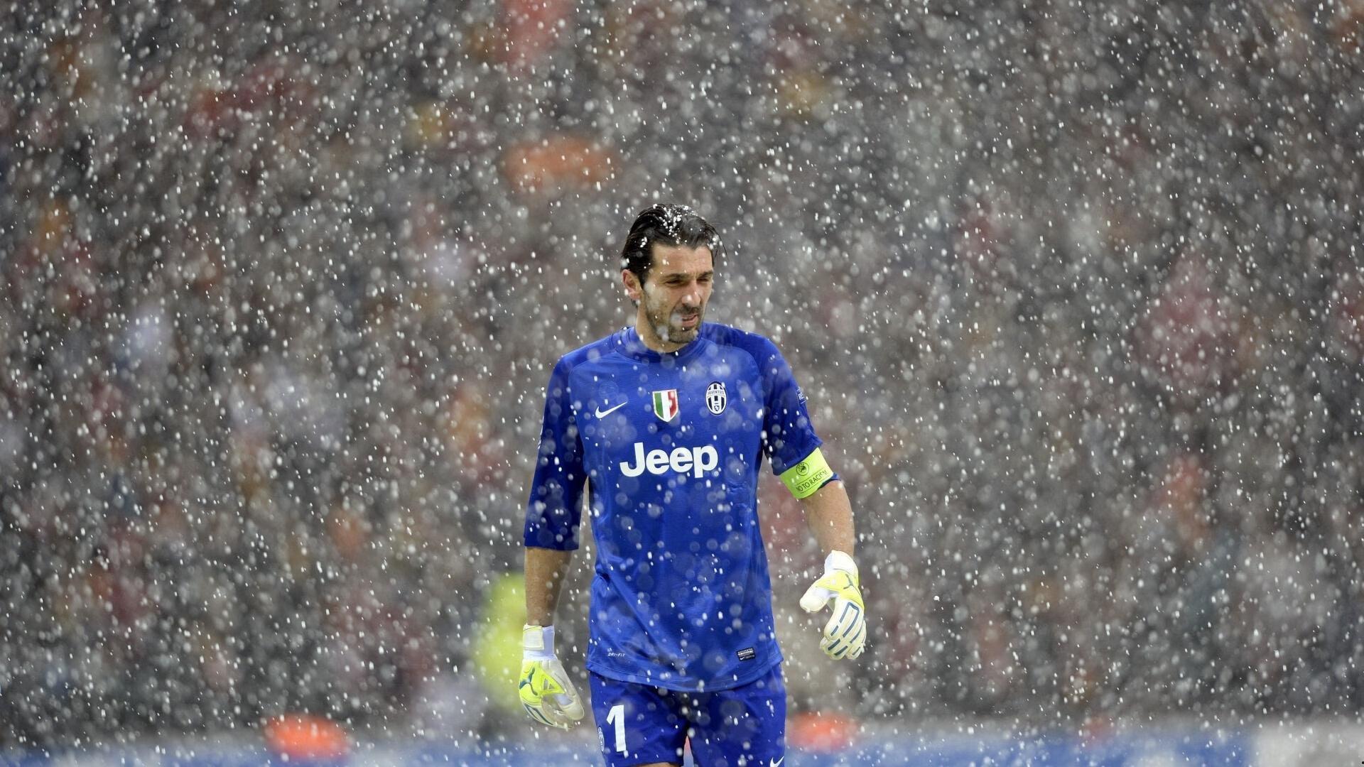 意甲焦点战,米纳头槌建功费利奇替补定乾坤,卡利亚里主场2-0力擒帕尔马